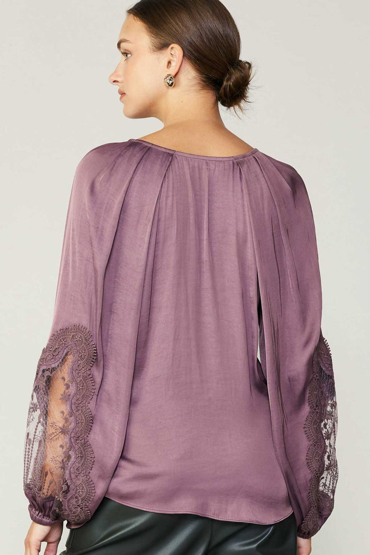 Round Neck Lace Sleeve Top