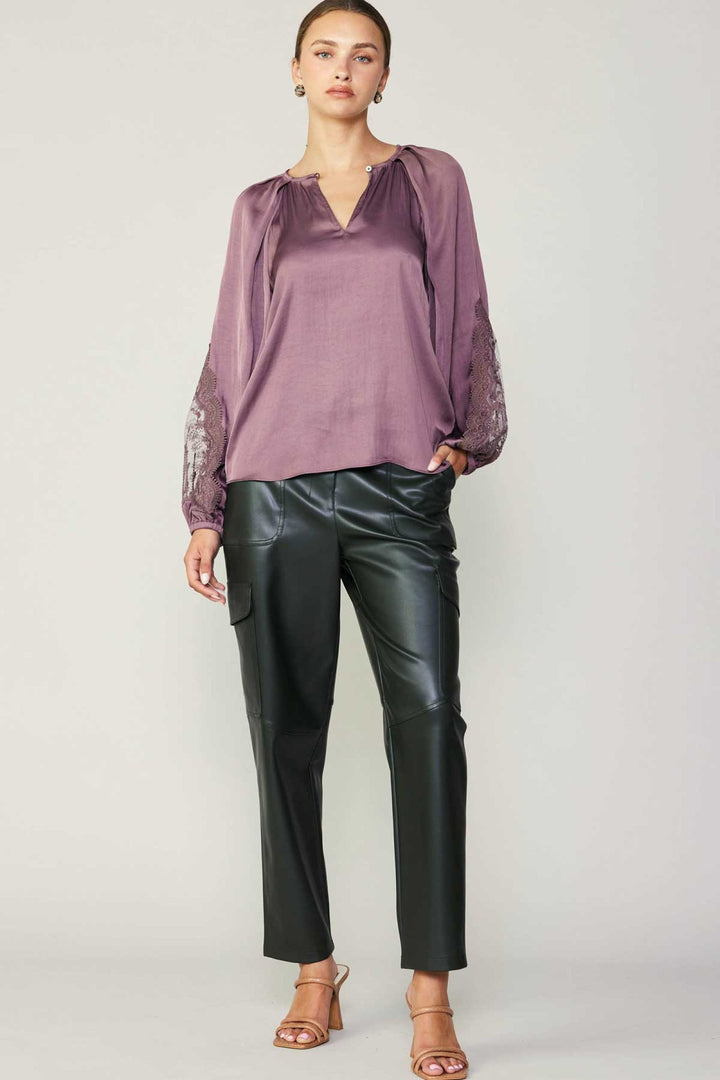 Round Neck Lace Sleeve Top