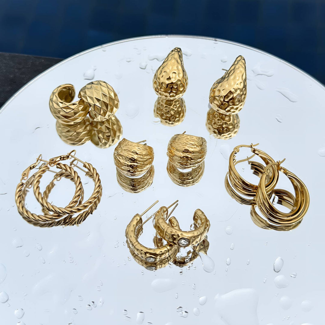 Barrel Poised Earrings