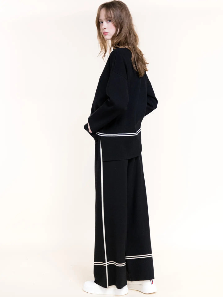 Tonal Lines - Sweater Black