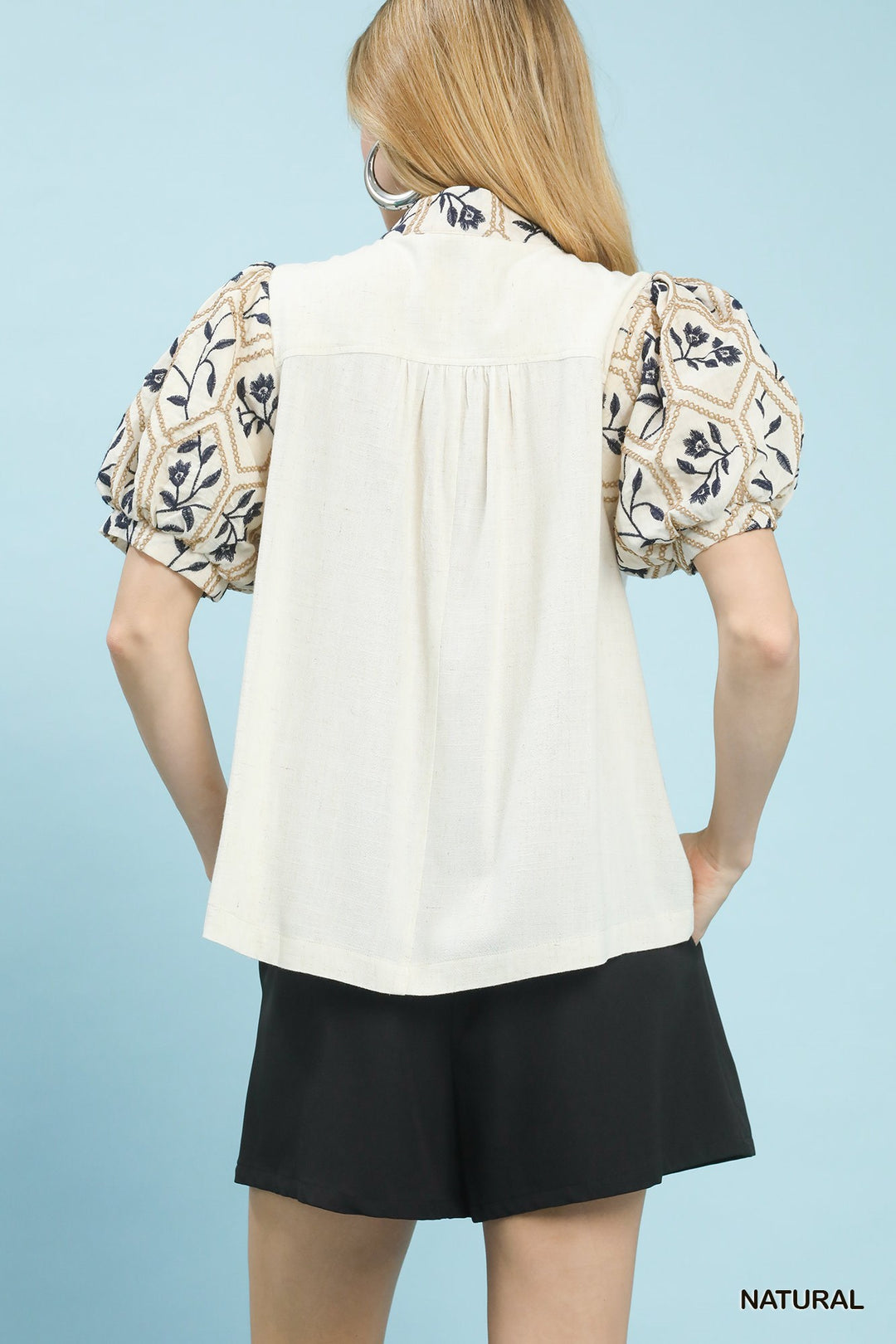 Embroidered Puff Sleeve Short Sleeve Top