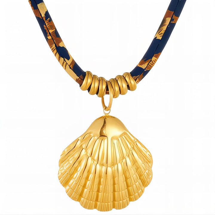 Shell Leo Rope Necklace