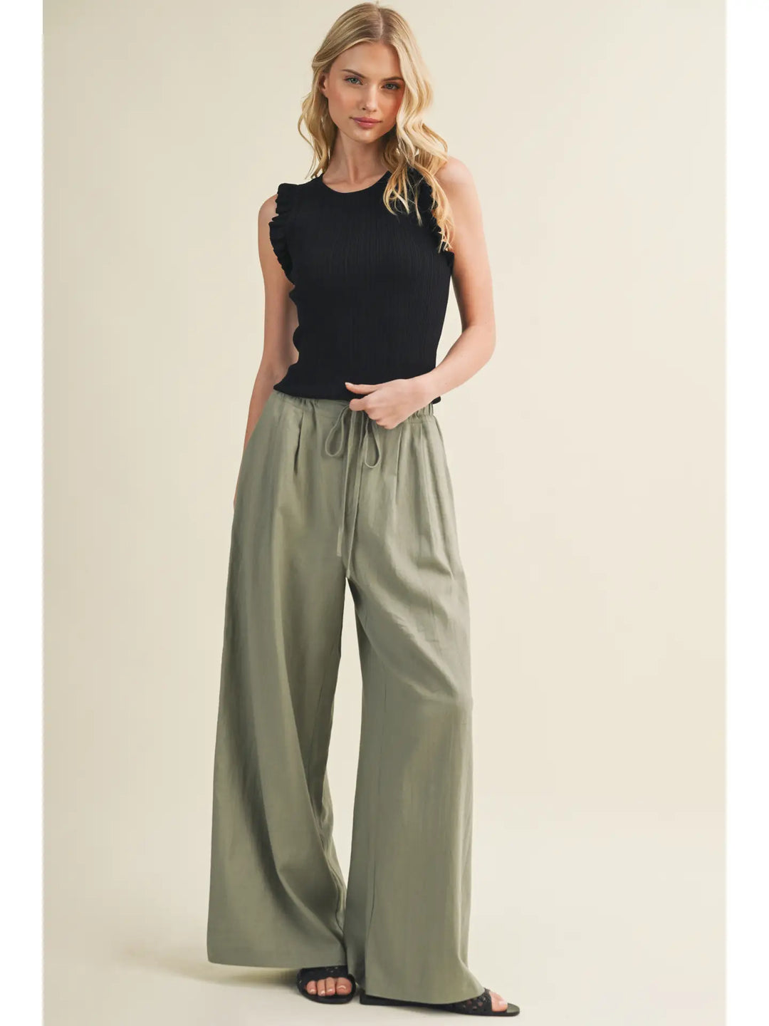 Plisse Shoulder Linear Ribbed Top