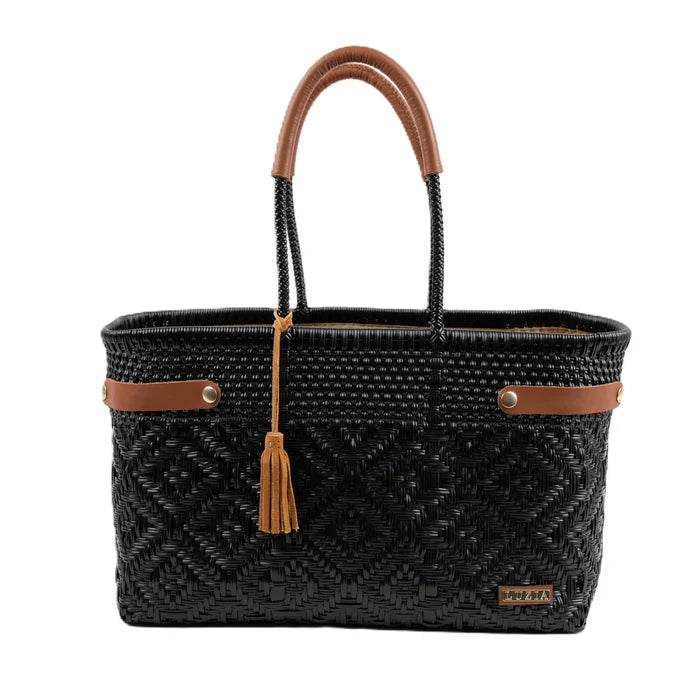 LUZIA Open Basket Jumbo Braided Solid Black