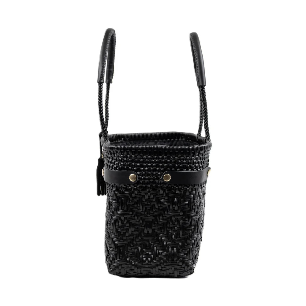 LUZIA Open Basket Medium Braided Solid Black (Leather Black)