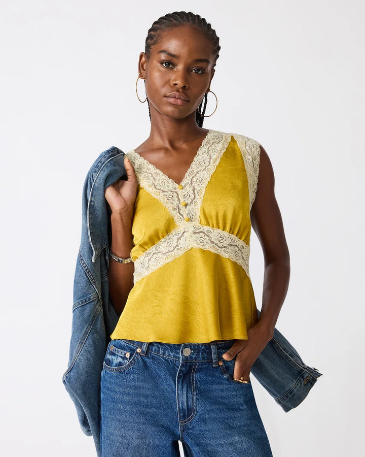 STEVE MADDEN ELINOR TOP