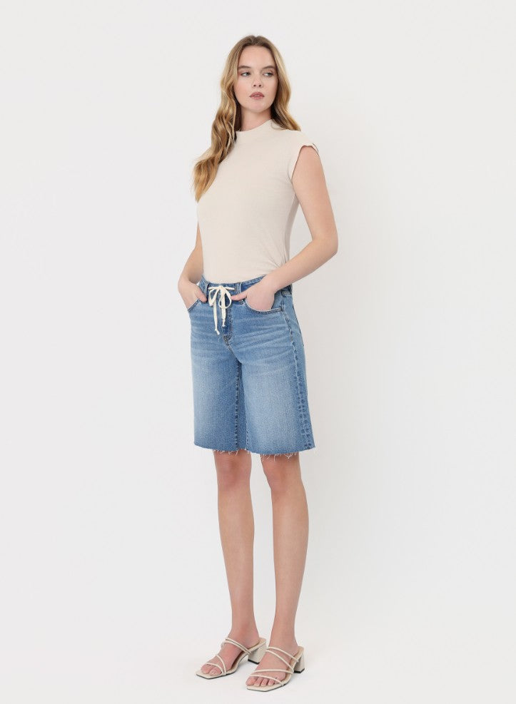 HR Bermuda Shorts w/ Tie