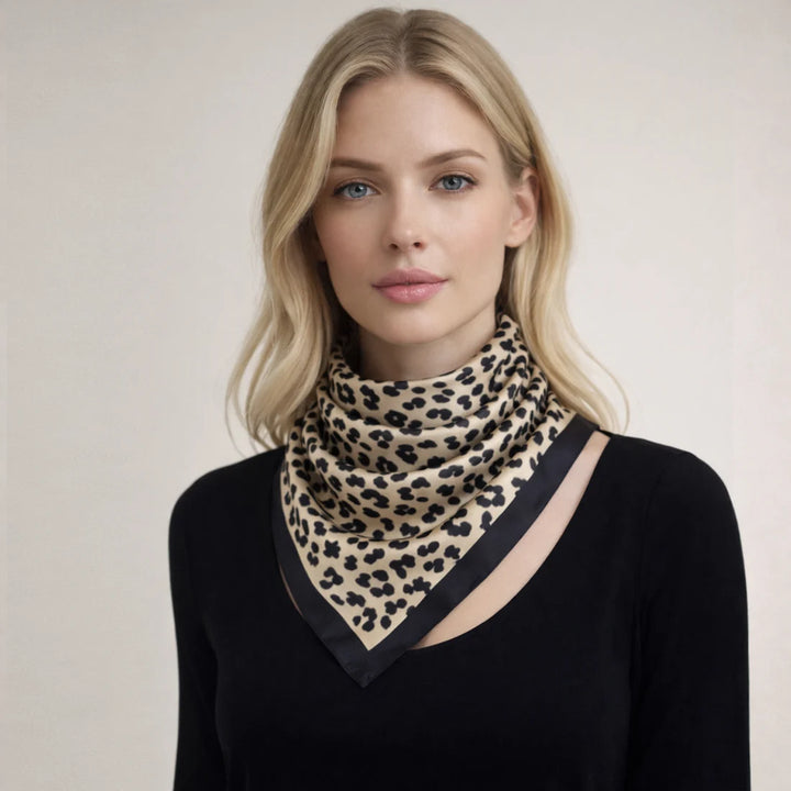 Print Square Scarf - Medium
