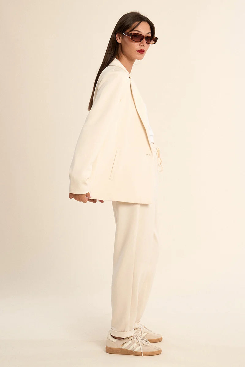 Gabrielle - Paloma Knitted Blazer