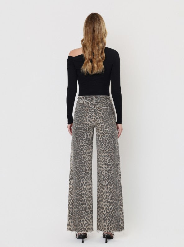HR Leopard Wide Seam Detail Jean